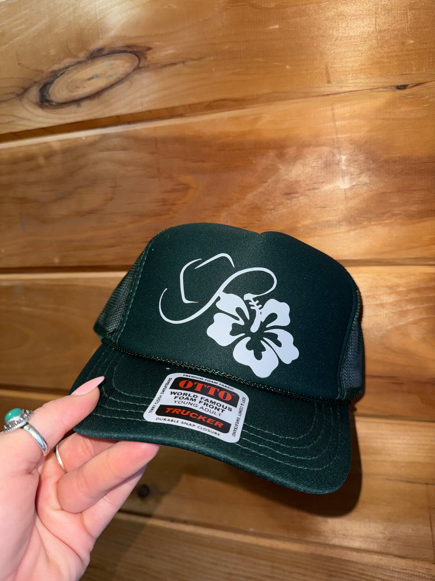 KEIKI LOGO TRUCKER
