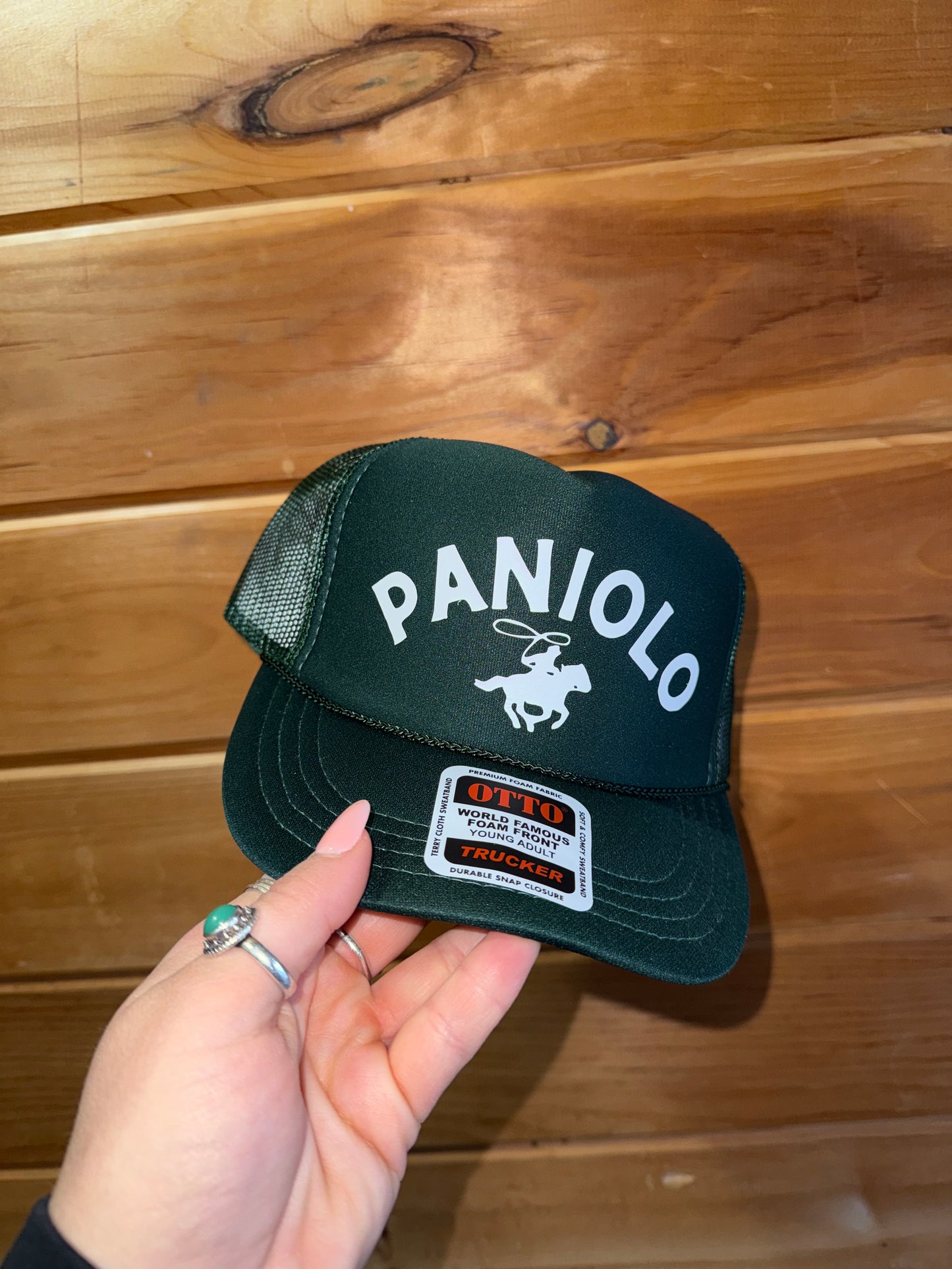 KEIKI PANIOLO TRUCKER
